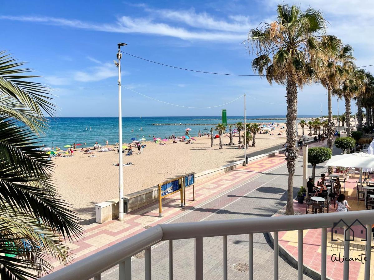 אל קאמפיו Maravillosas Vistas A La Bonita Playa De Campello. מראה חיצוני תמונה